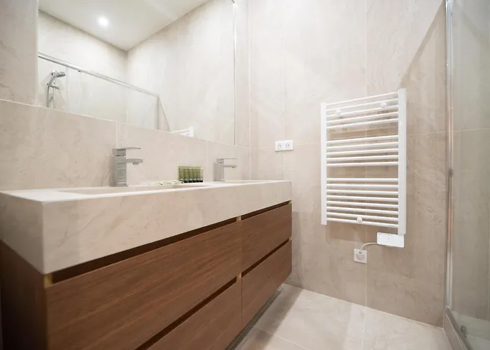 Cia - Duplex In Heart Of Parigi